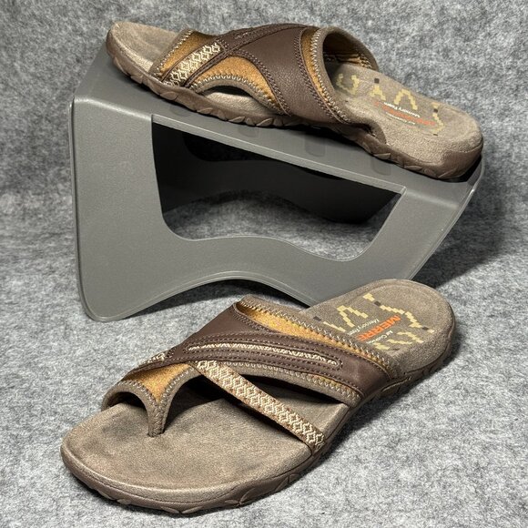 Merrell Sandals - Size 6 - Leather Terran Post II Dark Earth Brown Flip Flops - Picture 1 of 10